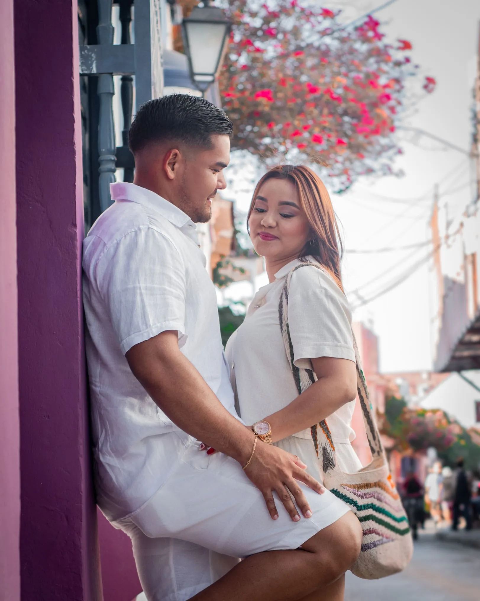 Pareja fotografía calles Cartagena